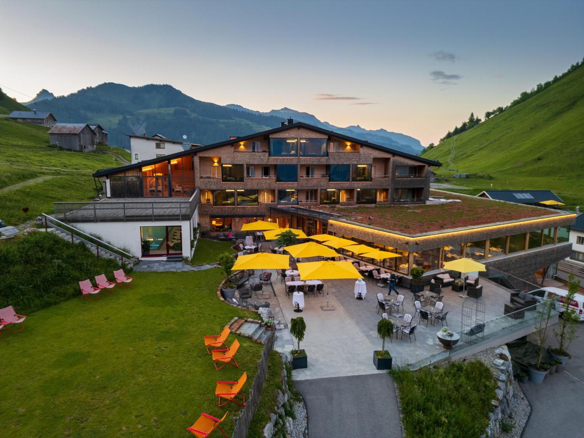דאמואלס Alpenresort Walsertal מראה חיצוני תמונה